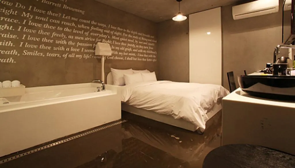 Hotel Pop2 Jongno Soul 3*,